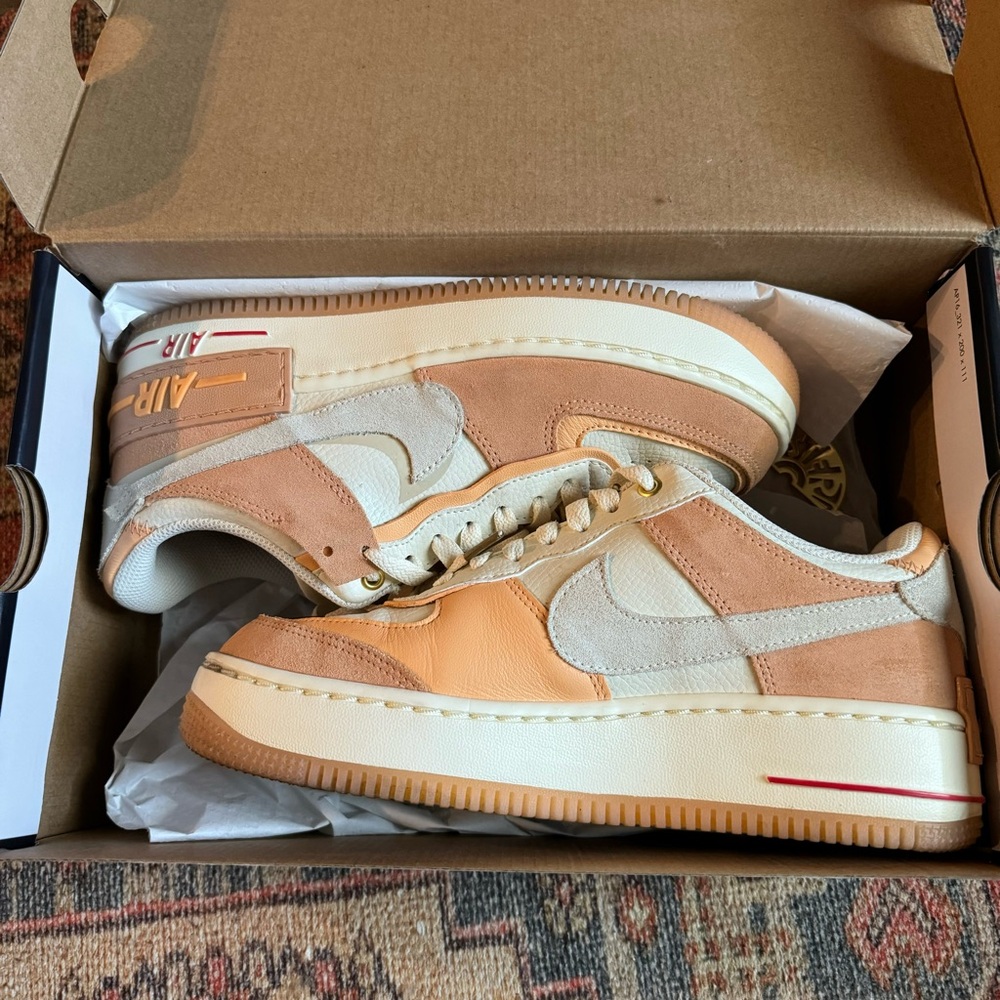 Nike AF1 - Picture 4 of 9